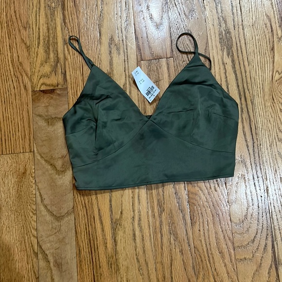 Abercrombie & Fitch Crop Top - Picture 1 of 3